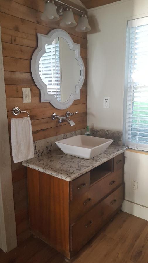 Lake Front Cottage Little Elm Екстериор снимка