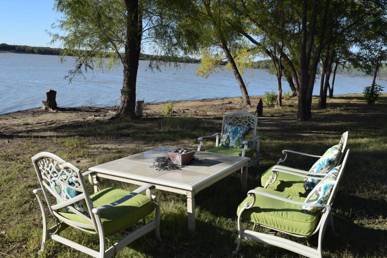 Lake Front Cottage Little Elm Екстериор снимка